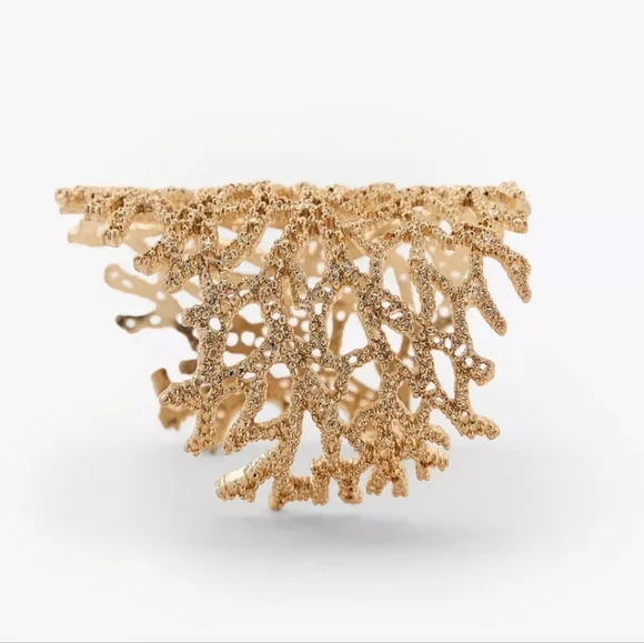 ZARA Coral Cuff Bracelet - Picture 4 of 16